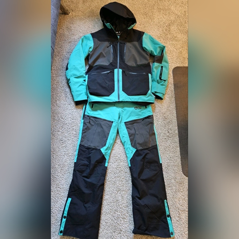 Men's Picture Organic Naikoon Ski Snow Jacket  Pant Set - Medium - Green Black